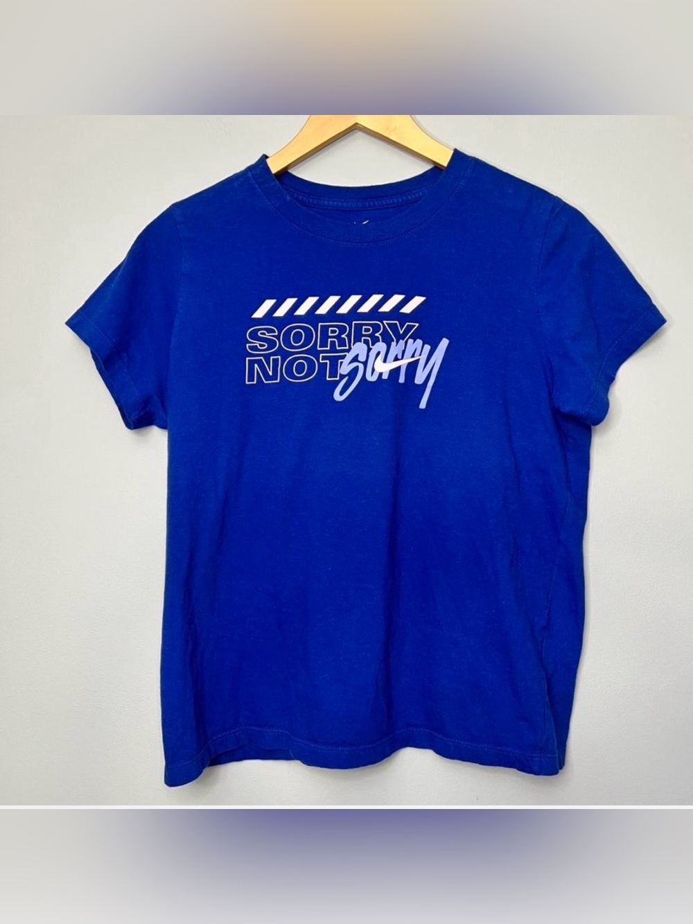 Nike Girls XL Graphic T Shirt Blue Sporty Back to School Sportswear